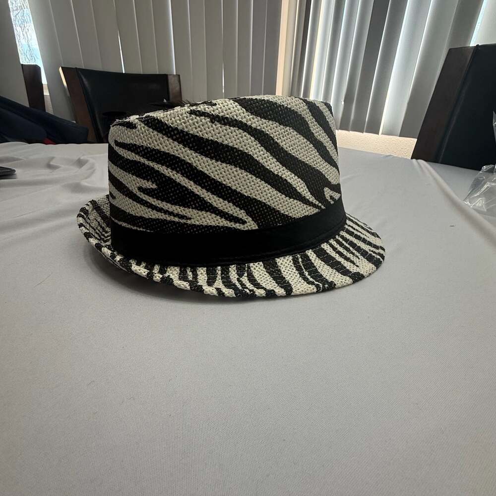 Zebra Print Paper Straw Fedora Hat with Feather Detail - Picture 5 of 7